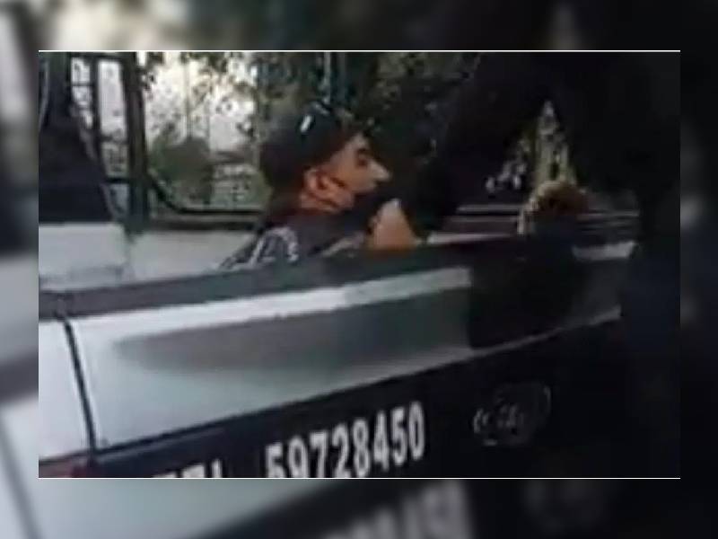 Militar ataca a balazos a conductor de un auto
