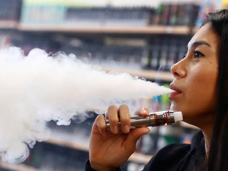 ¿Qué sigue para el estatus legal de los vapeadores en México?