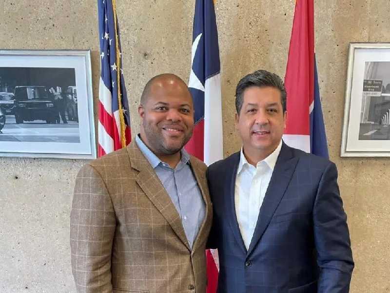 Gobernador de Tamaulipas sostiene reunión de trabajo en Dallas, Texas