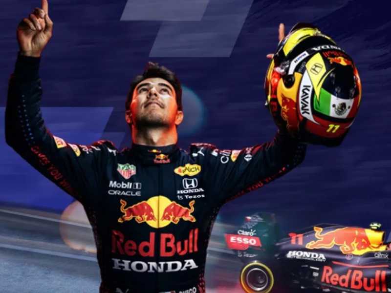 Red Bull Racing Honda calienta motores para la F1 en Paseo de la Reforma