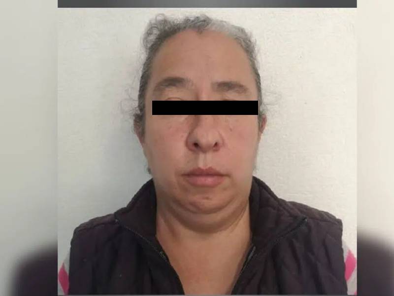 Condenan a mujer que prostituyó a su hija por un celular en Edomex