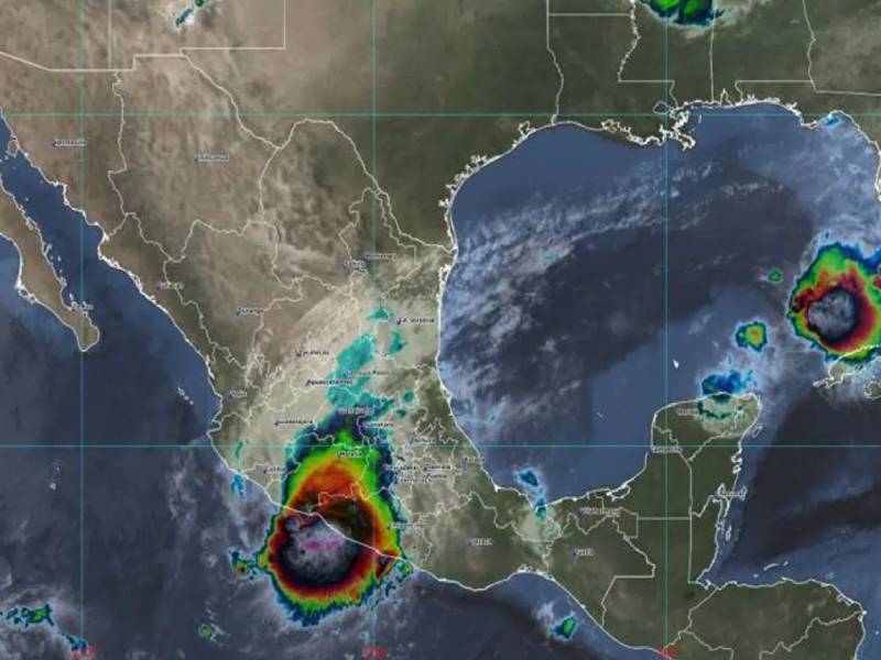 Rick toca tierra en Guerrero como huracán categoría 2