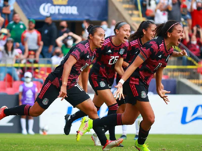 Selección Femenil de México golea 6-1 a su similar de Argentina