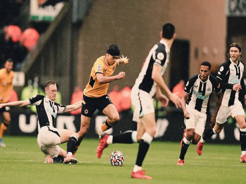 VIDEO: Con doble asistencia, Raúl Jiménez comanda la victoria del Wolves 2-1 ante el Newcastle