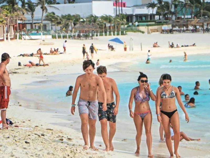 Cancún recibe a más de 300 mil estadounidenses que en 2019