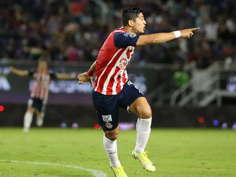 Video. Chivas gana 1-0 al Mazatlán con gol de Zaldívar y logran Reclasificación