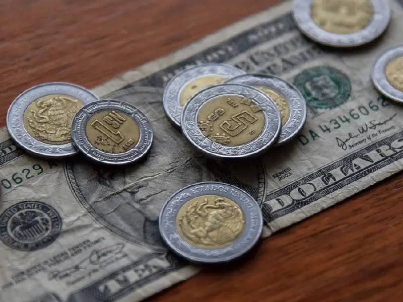 Tipo de cambio alcanza cotización máxima intradía de 21.2974 pesos por dólar