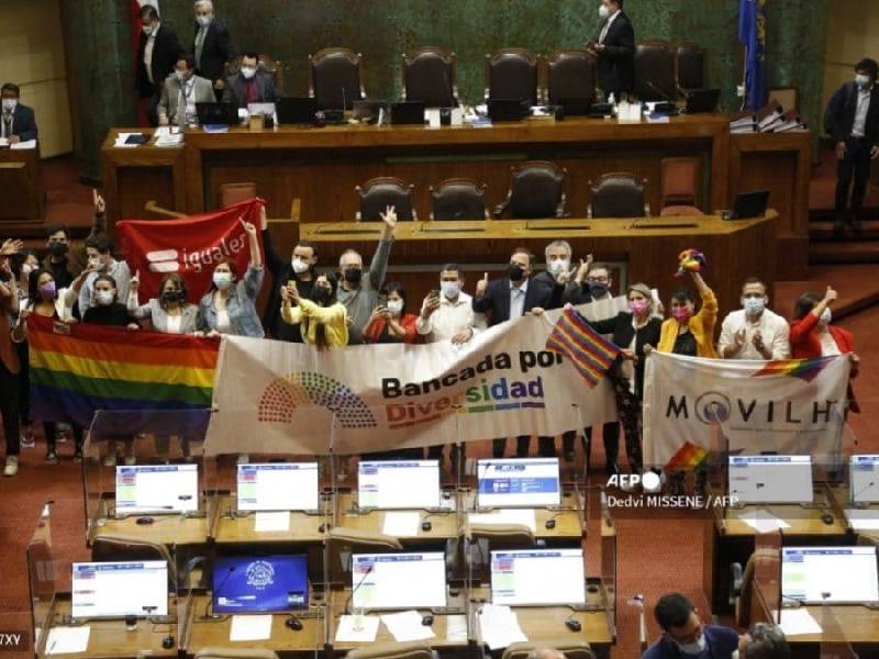 Congreso de Chile aprueba el matrimonio igualitario