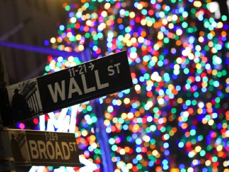 Wall Street en rojo con primer caso de ómicron