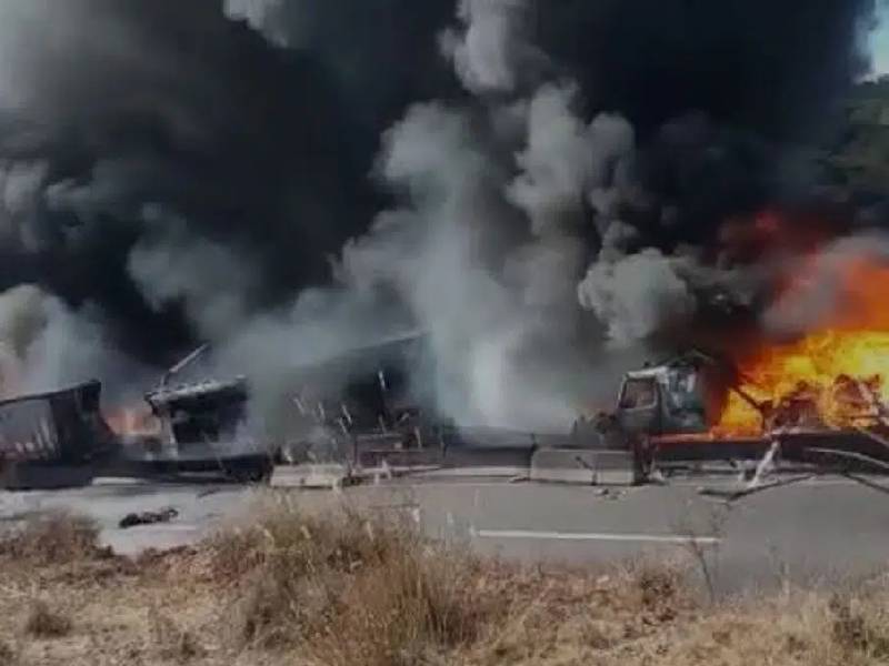 VIDEO. ¡Fuertes imágenes! Se registra accidente en la carretera Arco Norte en Tlaxcala