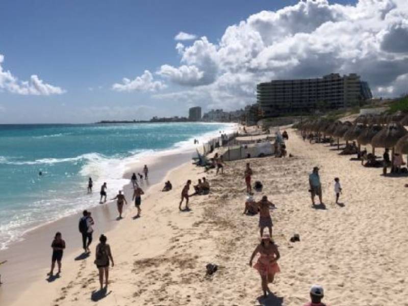 Clima en Cancún: Se espera chubascos aislados y canales de baja presión