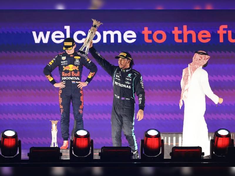 Hamilton y Verstappen lucharán por coronarse en Abu Dhabi