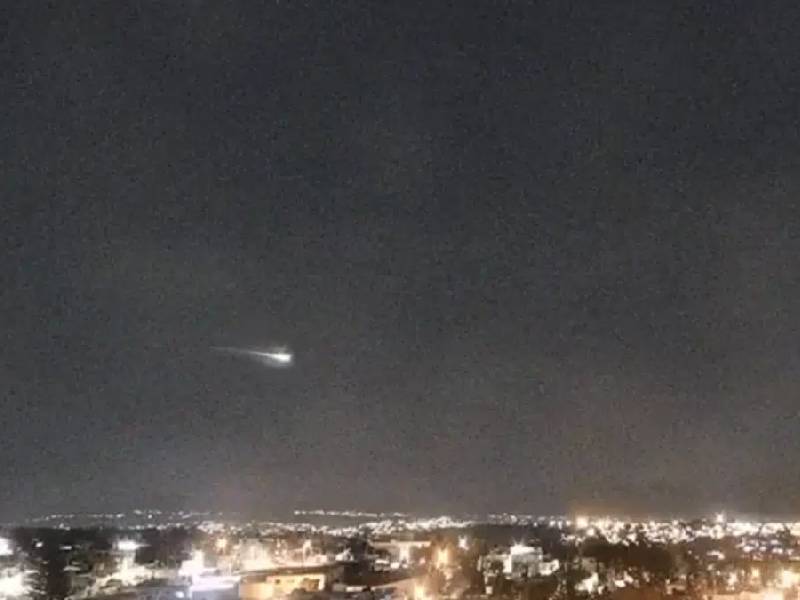 Video y fotos del espectacular meteoroide que cruzó el cielo de México
