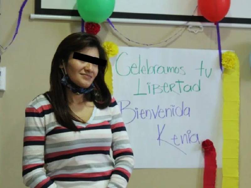 Celebran liberación de mujer que purgó 9 años por aborto en El Salvador
