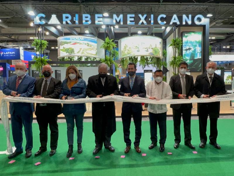 Marciano Dzul promociona las maravillas de la cultura maya en la Fitur 2022