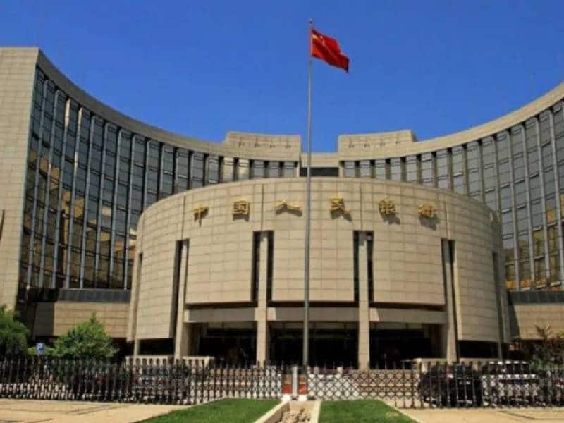 Banco Central de China redujo tipos de interés