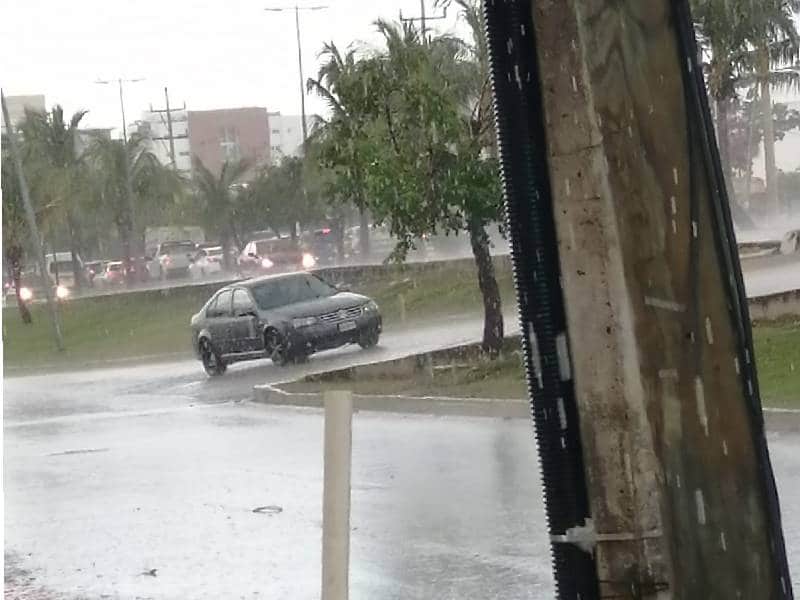Quintana Roo podrían presentarse intervalos de chubascos