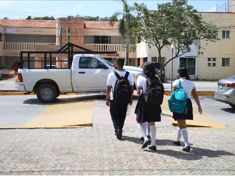 Estudiantes tendrán camiones para transporte