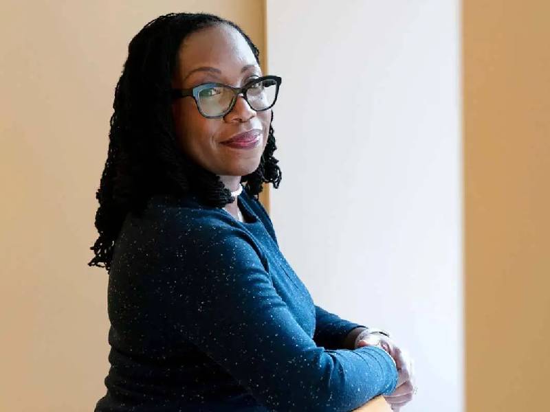 ¿Quién es Ketanji Brown?, la primer mujer negra nominada para la Corte de EU