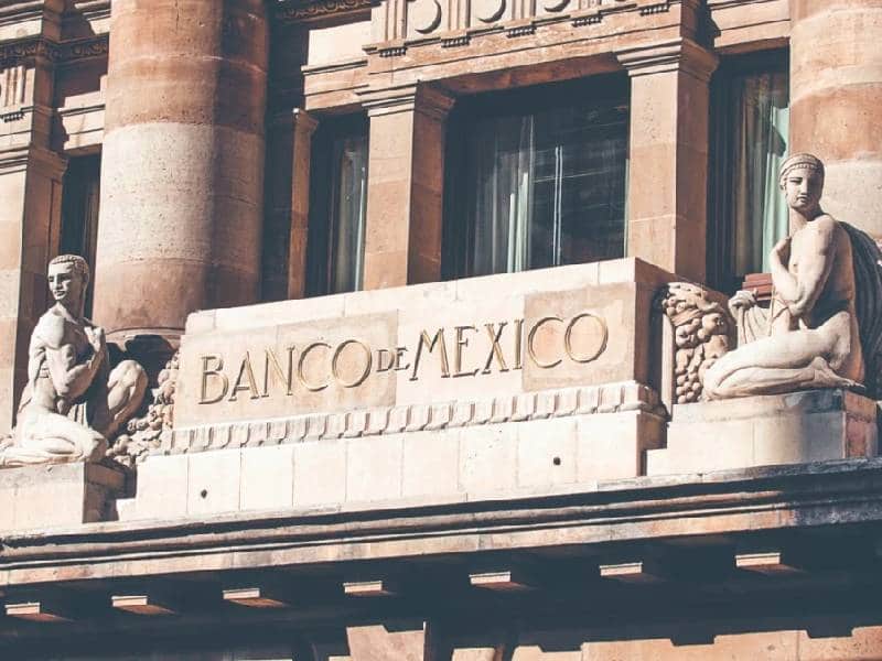 Ingresan 3.1 mmdd de remesas en enero: Banxico