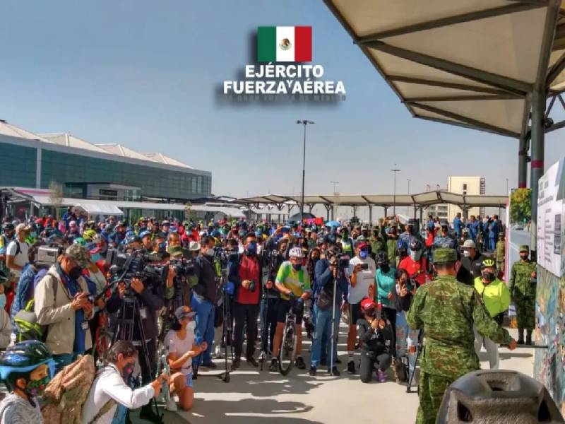 Recibe AIFA a 25 mil ciclistas en paseo dominical