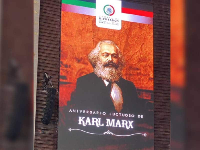 Diputados hacen homenaje luctuoso a Karl Marx y llueven críticas