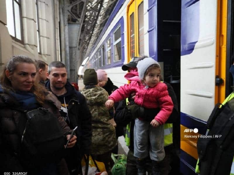Ucrania recibe generadores para Lviv desde Israel