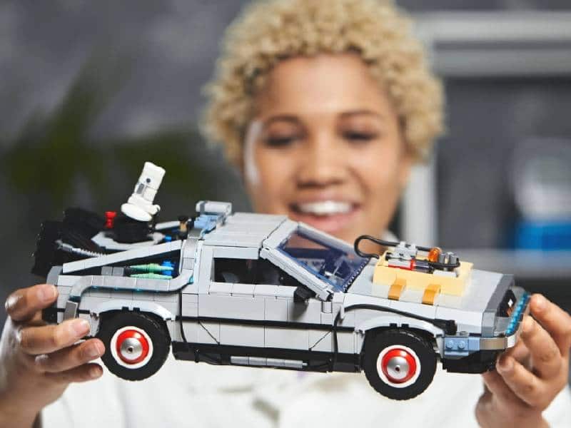 Lego anuncia una versión del enigmático DeLorean de Volver al futuro