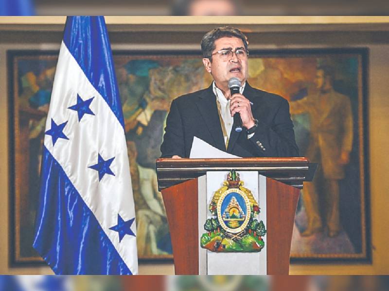 Juan Orlando Hernández, de subteniente a presidente, y presunto narco