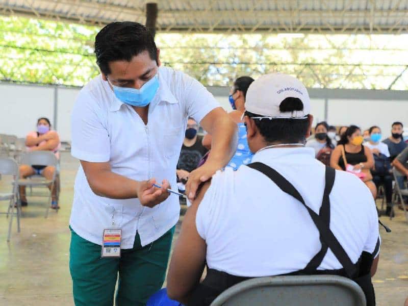 Realizarán mega jornada de vacunación para rezagados en Cancún