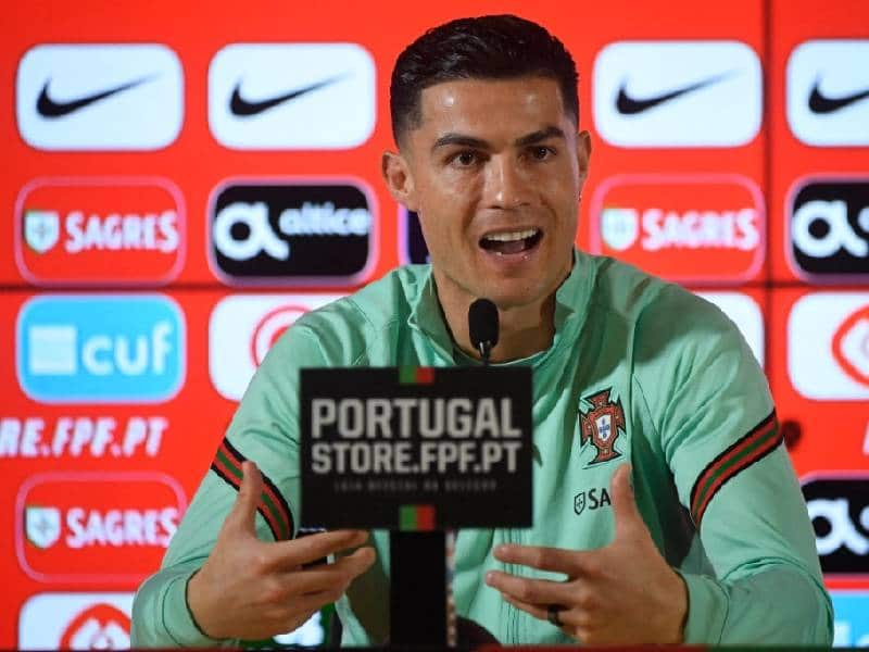 Cristiano Ronaldo en la lucha por conseguir un boleto para Qatar 2022