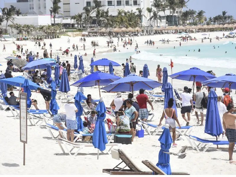 Registra Caribe Mexicano el arribo de más de 220 mil turistas esta semana