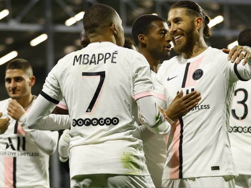Mbappé, Neymar y Messi se divierten contra el Clermont (6-1)