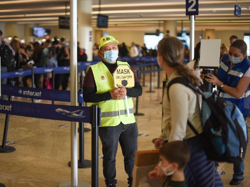 Sesa intensificará operativos en aeropuertos y terminales de autobuses