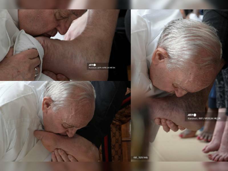 Papa celebra en una cárcel el lavado de pies