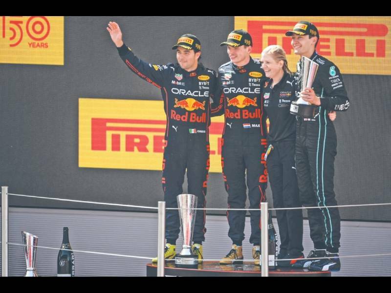 Max Verstappen asciende al primer lugar en el mundial de pilotos