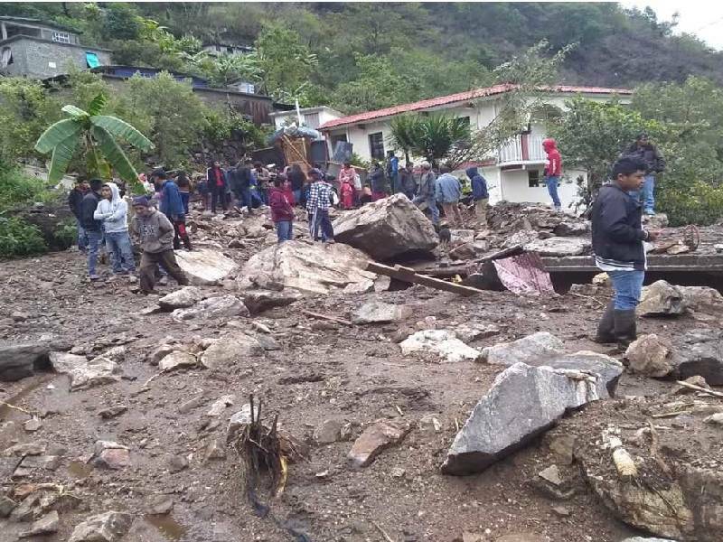 Reporta Gobernador de Oaxaca 8 desaparecidos por Agatha