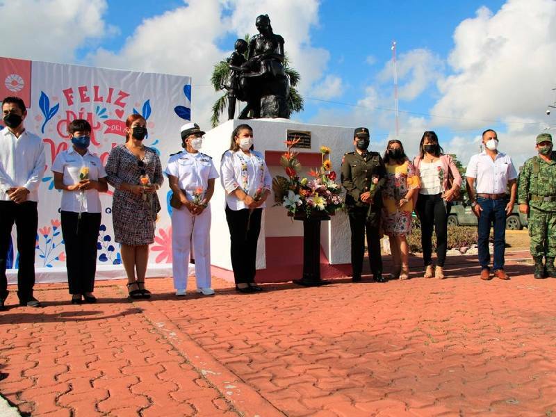 Ayuntamiento de Benito Juárez celebra a las madres en su día