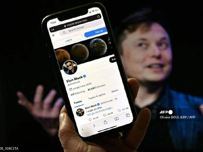 Twitter anuncia salida de ejecutivos y congela contrataciones antes de compra por Musk
