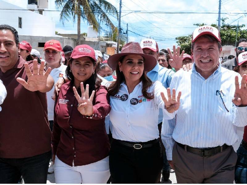 Senadores morenistas respaldan en Cancún a Mara Lezama