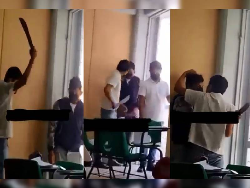 Video. Estudiante amenaza con machete a su compañero de secundaria
