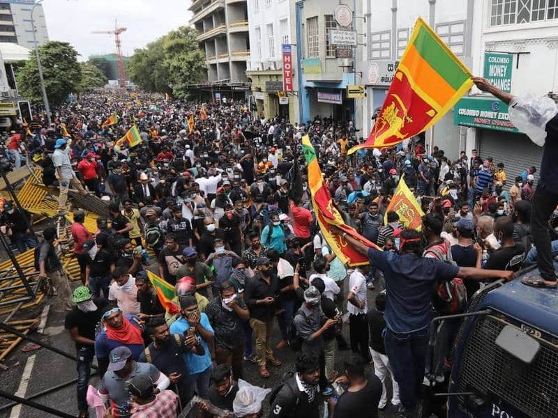 En vilo, las riendas de Sri Lanka; la lucha continúa_ manifestantes