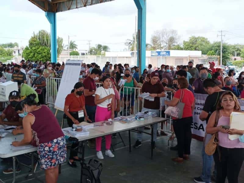 Militantes de Morena en Quintana Roo eligen a sus congresistas nacionales