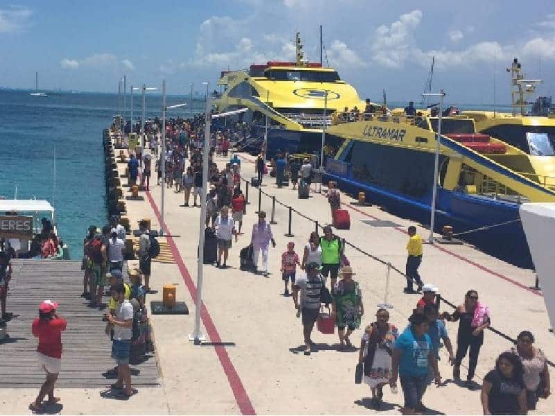 Estan entrando a Isla Mujeres más de 32 mil pasajeros diariamente
