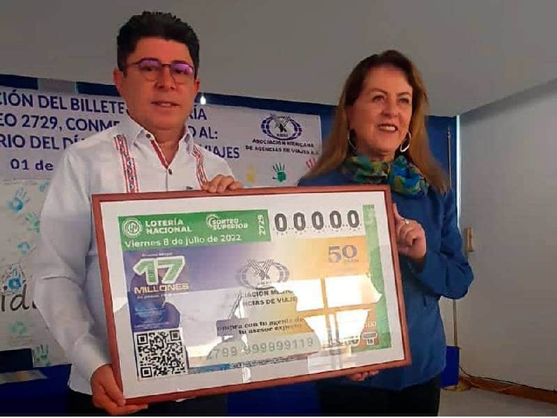 La Lotería Nacional distingue la labor de la asociación de agencias de viajes