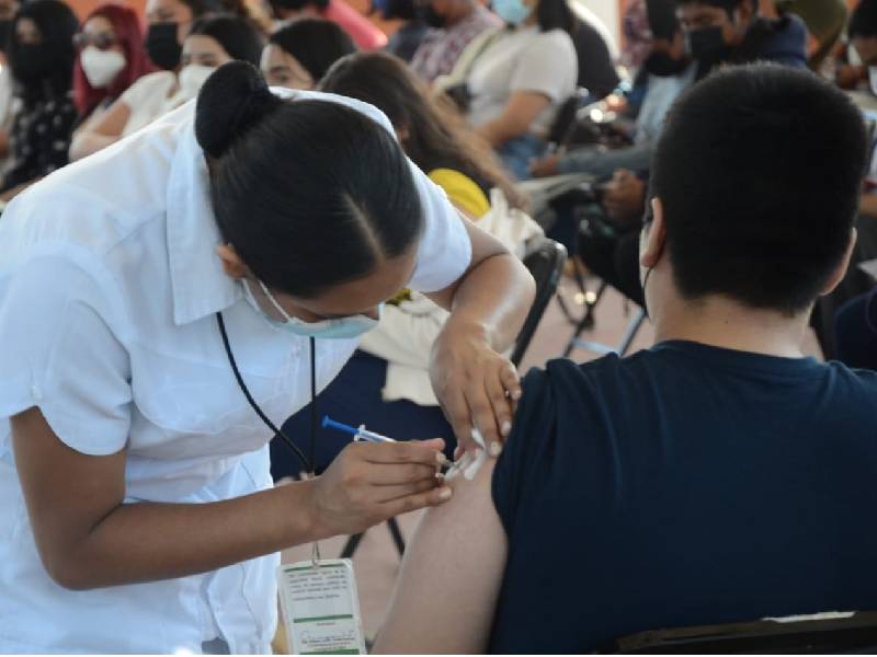 Aplican más de 72 mil primeras dosis a menores de 5 a 11 años en Quintana Roo