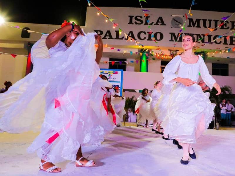 danza de Bélgica Tanzzentrum en Isla Mujeres