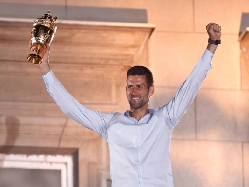 Djokovic continúa con gran nivel pero baja en el ranking ATP
