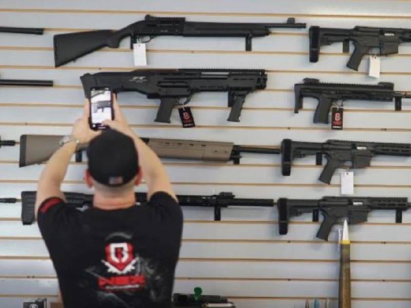 Senadores llaman a mejorar combare a tráfico de armas desde EU
