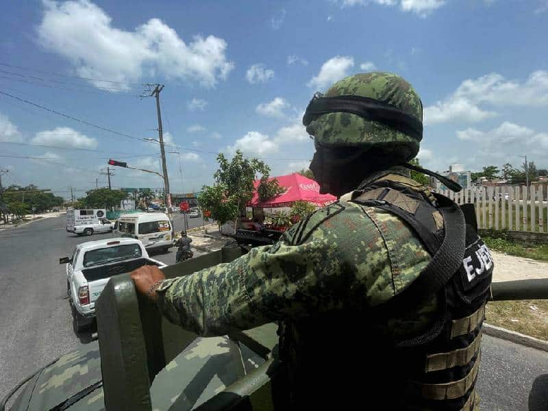 Refuerzan la seguridad 300 soldados en la zona norte de Quintana Roo